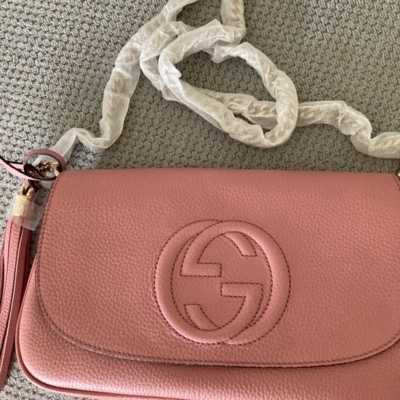 COPY - Brand new Gucci Crossbody - Picture 5 of 6